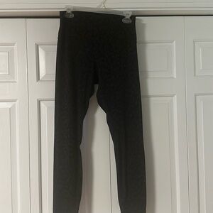 Lululemon size 10 leggings